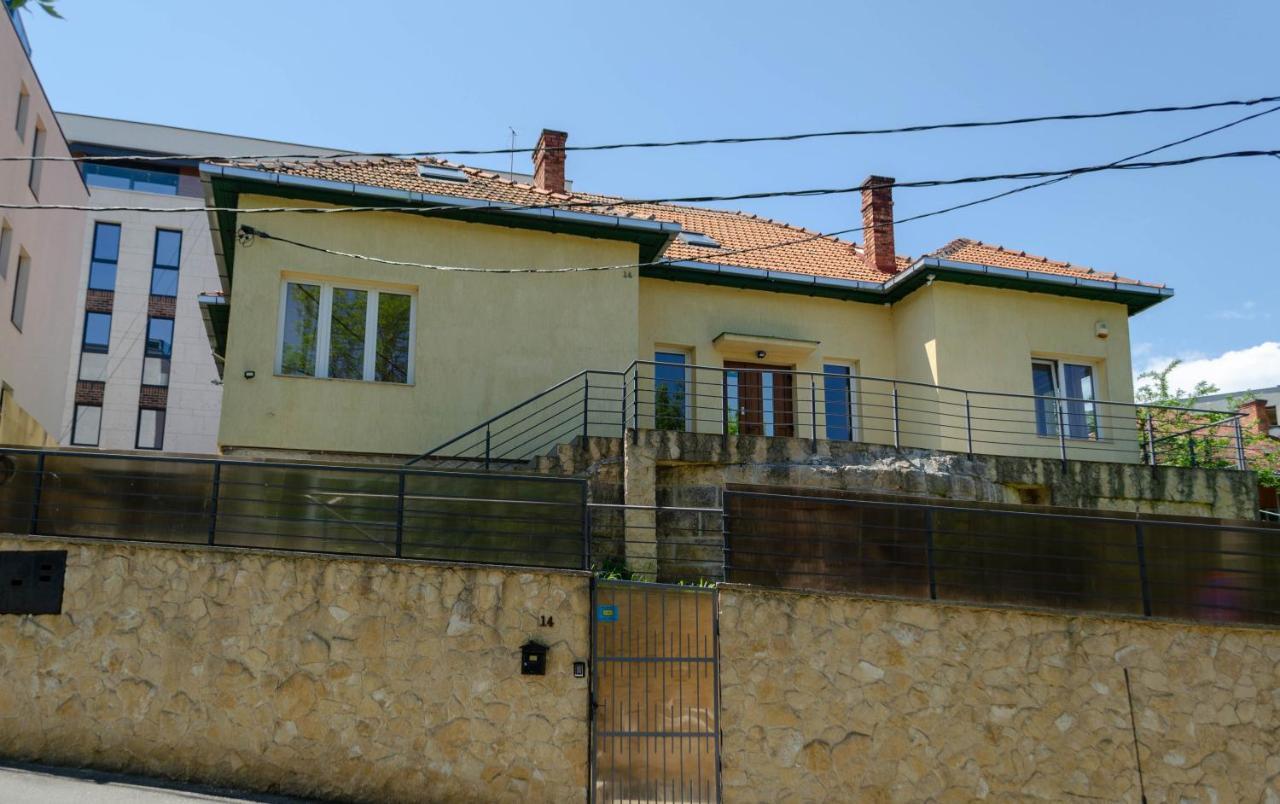Mansarda Mica Cu Baie Proprie Lejlighed Cluj-Napoca Eksteriør billede